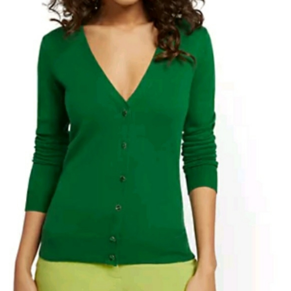 NWOT NY & Company  Green Cardigan